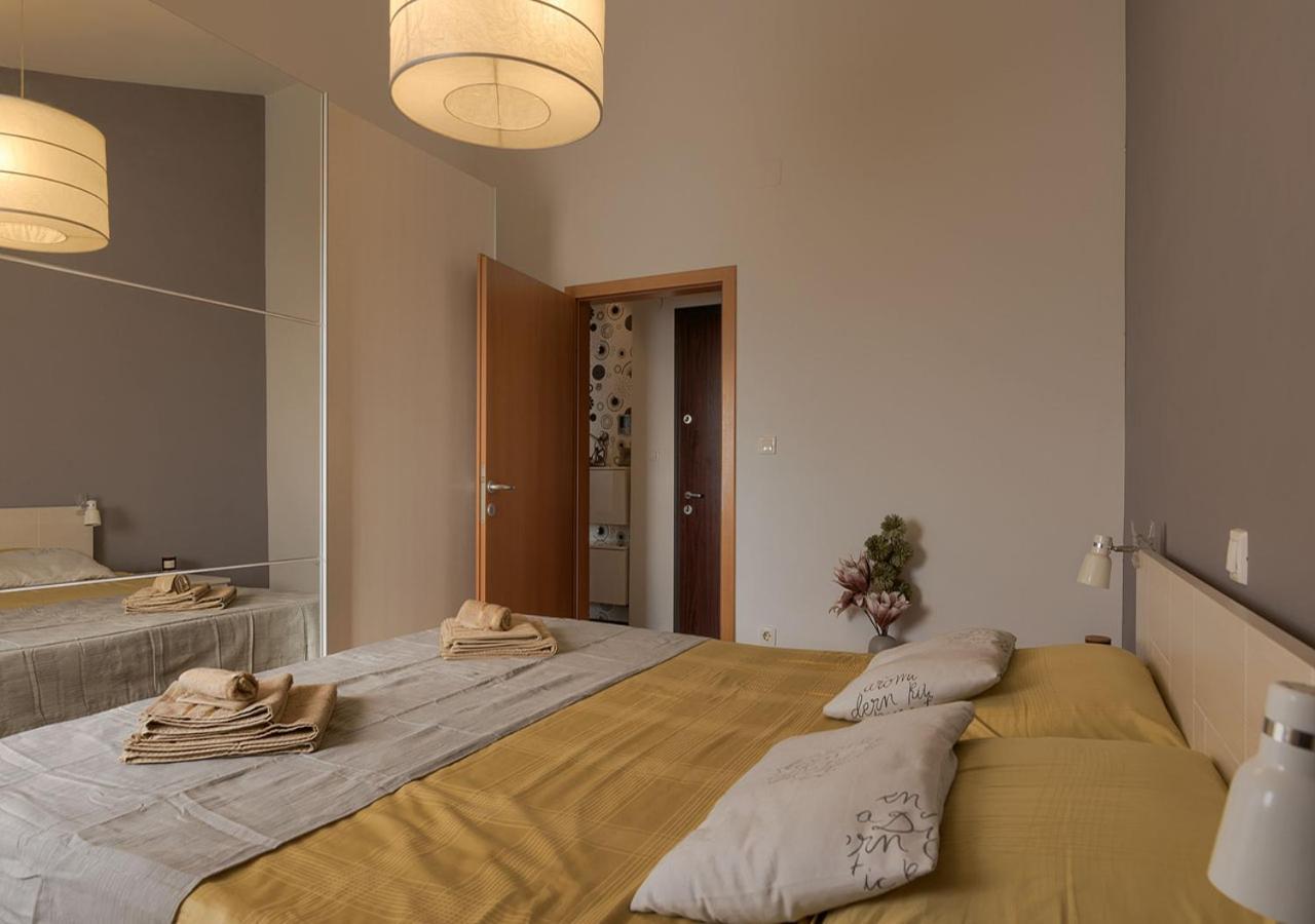Apartment Leki - Newly Renovated, Modern City Spot Pula Exterior foto